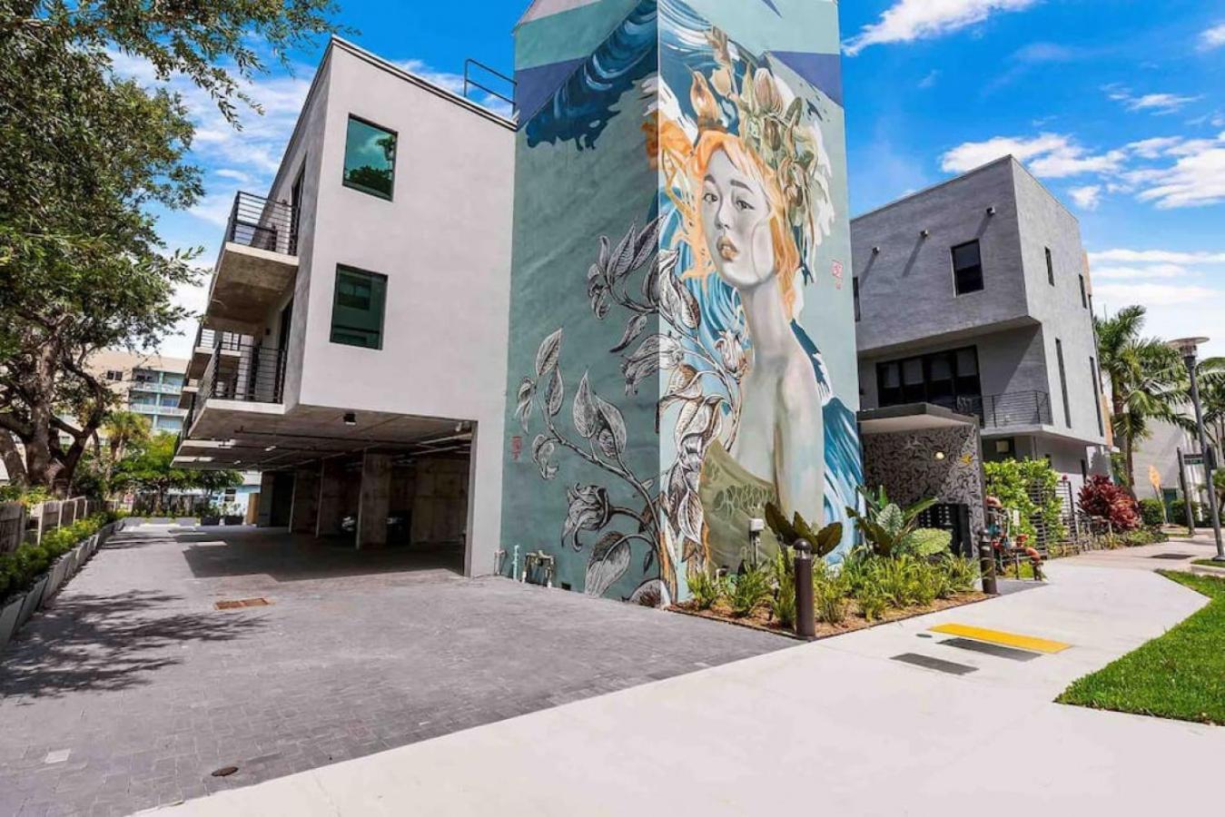 Pretty Rola 304 Luxury Apt W King Bed Central Area Fort Lauderdale Exterior photo